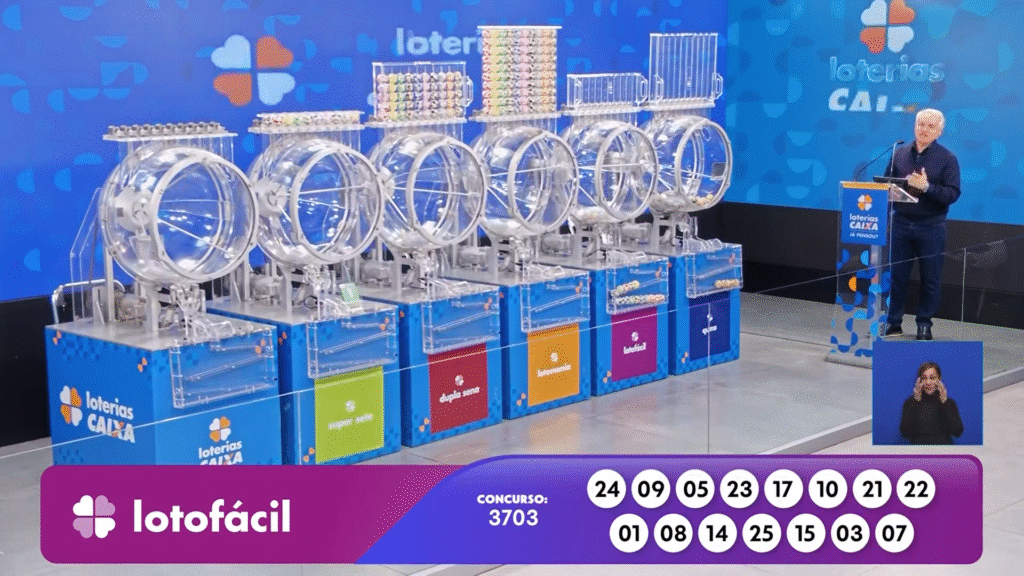 Confira os números sorteados na Lotofácil 3703 nesta sexta (05). Veja as dezenas premiadas e saiba como resgatar o prêmio de R$ 10 milhões.