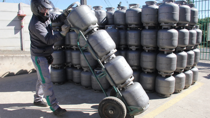 Gás de cozinha fica mais barato para os consumidores em toda a Bahia