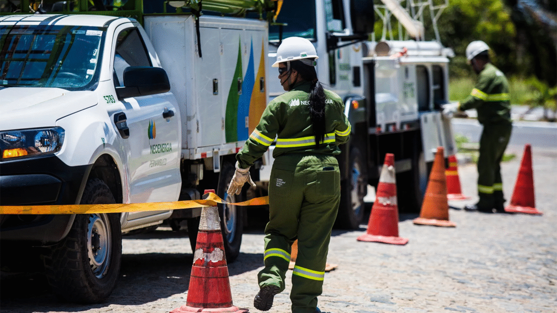 Desligamento programado de energia afeta ruas da Boca do Rio e outros 11 bairros nesta segunda (27)
