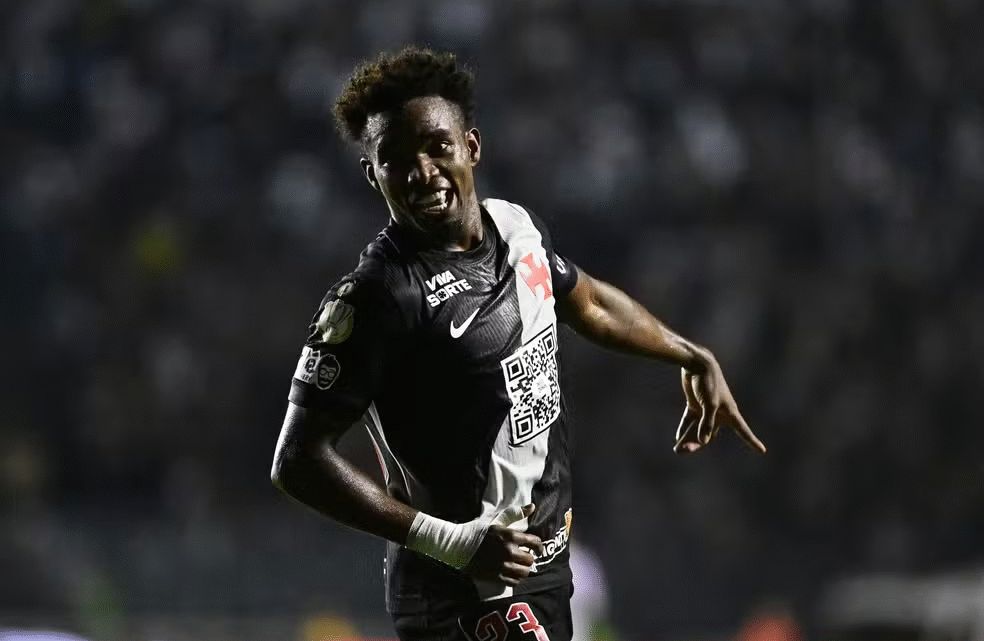 Vasco ganha reforços de peso para decisão contra o Medellín pela Sul-Americana