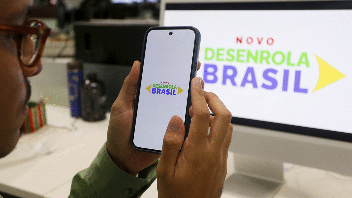 Desenrola Brasil é prorrogado até 31 de agosto com descontos de até 90%