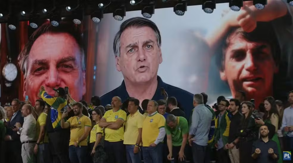 Defesa afirma ao STF que Bolsonaro não autorizou vídeo de IA exibido pelo PL