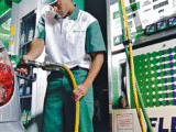 Governo estuda elevar teor de etanol na gasolina para 32% visando baratear combustível - Foto: Divulgação/Quatro Rodas