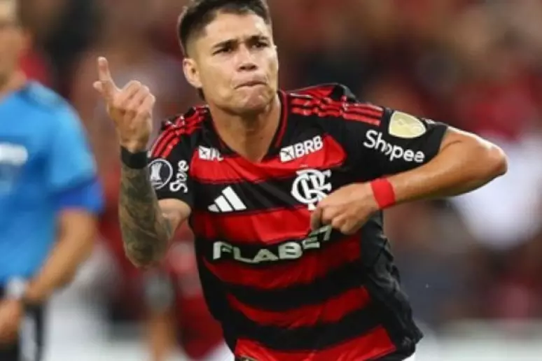 Luiz Araújo fica no Flamengo após diretoria recusar proposta oficial do exterior