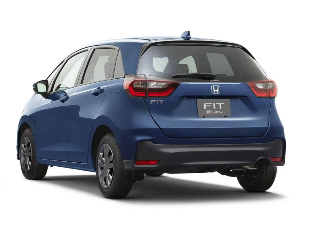 Aposentado no Brasil, Honda Fit ganha atualização e novas versões no Japão - Fotos: Divulgação/Honda