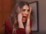 Atriz Isabelle Drummond diverte o público em Coração Acelerado com os planos fracassados da vilã Naiane - Foto: Reprodução/TV Globo