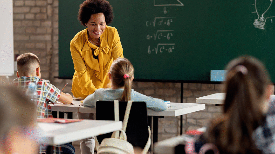 Professores da rede privada de ensino mantêm paralisação na Bahia Professores da rede privada de ensino mantêm paralisação na Bahia