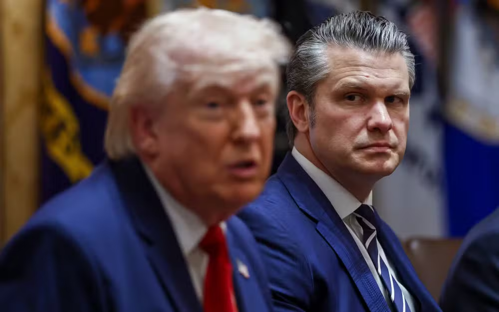 Donald Trump e secretário de Guerra batem boca por escassez de mísseis no arsenal dos EUA
