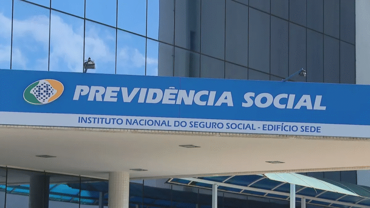 INSS paga aposentadorias e benefícios em agosto; veja calendário completo de depósitos