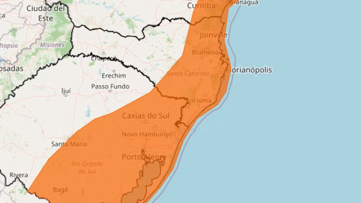 Inmet emite alerta para rajadas de vento e formação de ciclone em 11 estados brasileiros