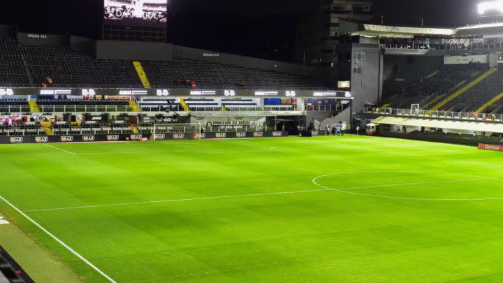 Santos x Athletico-PR traz duelo decisivo na Vila Belmiro pela 22ª rodada do Brasileirão