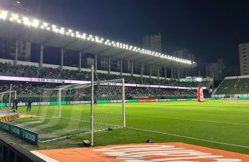 Goiás x Londrina: onde assistir ao vivo, horário e escalações pela Série B