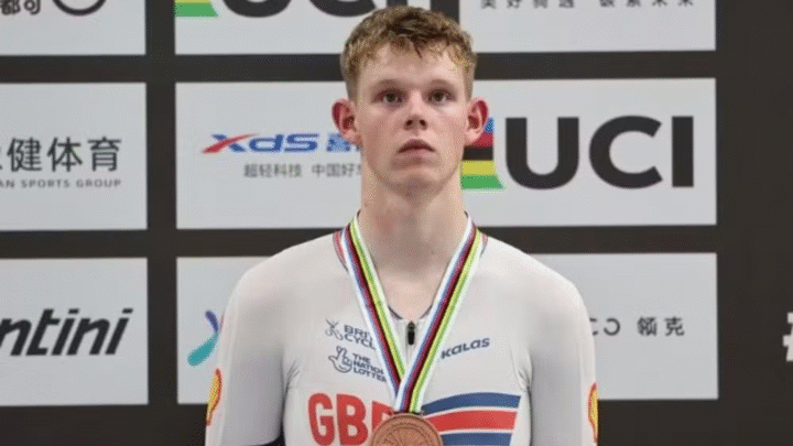 Ciclista britânico Finlay Tarling morre aos 19 anos em acidente na Volta de Portugal