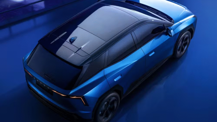 Omoda 4 chega ao Brasil como único SUV híbrido de entrada do segmento