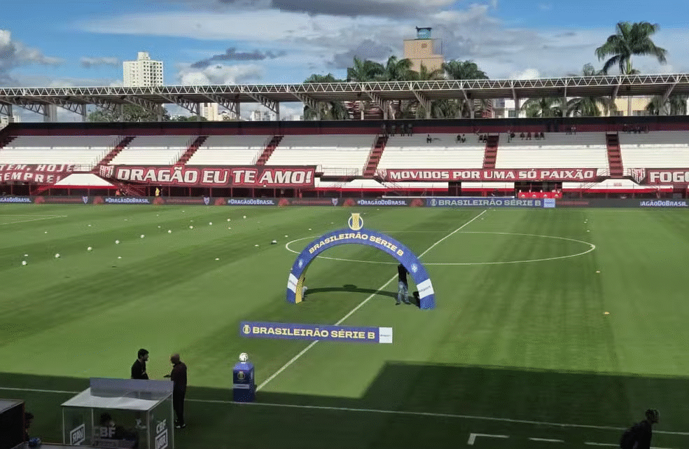 Atlético-GO x Vila Nova: onde assistir ao vivo, horário e escalações do clássico goiano Atlético-GO x Vila Nova: onde assistir ao vivo, horário e escalações do clássico goiano