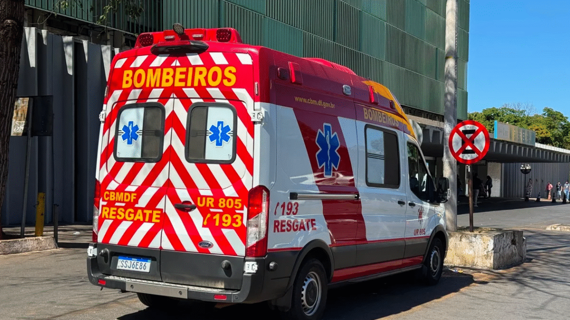 Veterinária sofre ataque grave de cão no Senado e é levada ao hospital em estado crítico