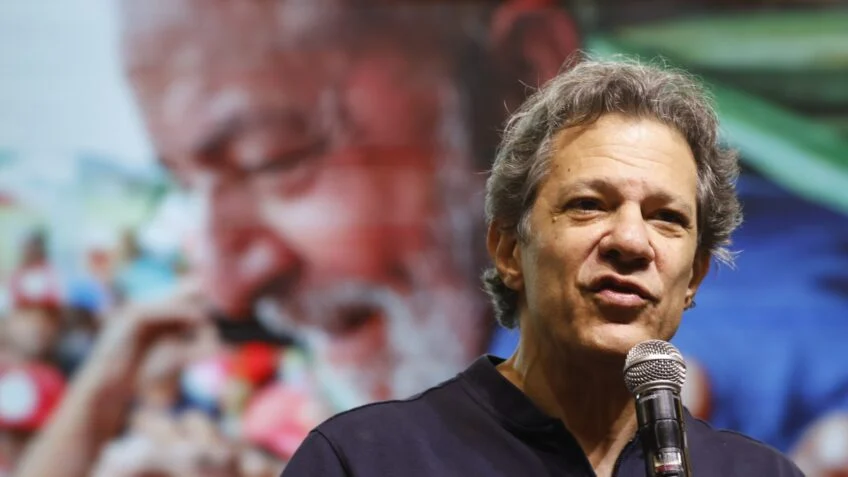 Haddad defende rigor em investigações e fala sobre apurações envolvendo Lulinha Haddad defende rigor em investigações e fala sobre apurações envolvendo Lulinha