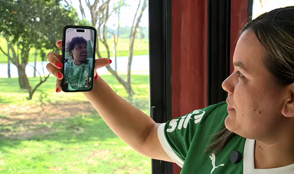 Gustavo Gómez abre as portas de sua fazenda no Paraguai e revela seu refúgio nas férias