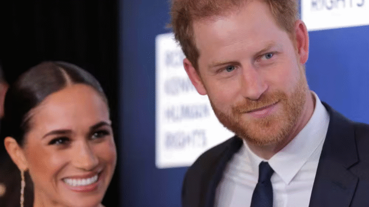 Harry e Meghan Markle planejam retorno definitivo ao Reino Unido após seis anos nos EUA