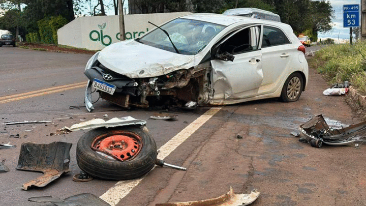 Detran pega fraude e motorista de HB20 envolvido em acidente com Hilux é preso