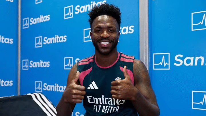 Real Madrid aumenta proposta e avança em reunião para renovar com Vini Jr até 2031
