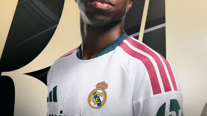 Vini Jr. assina renovação histórica de contrato com o Real Madrid até junho de 2032