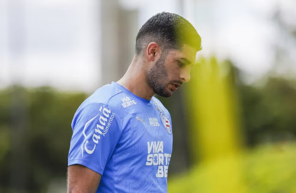 Michel Araujo sofre lesão na coxa e desfalca o Bahia contra o Remo