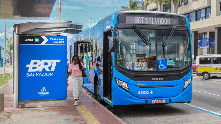 Nova linha do BRT na orla de Salvador inicia nesta quarta (9), com trajeto Lapa x Patamares