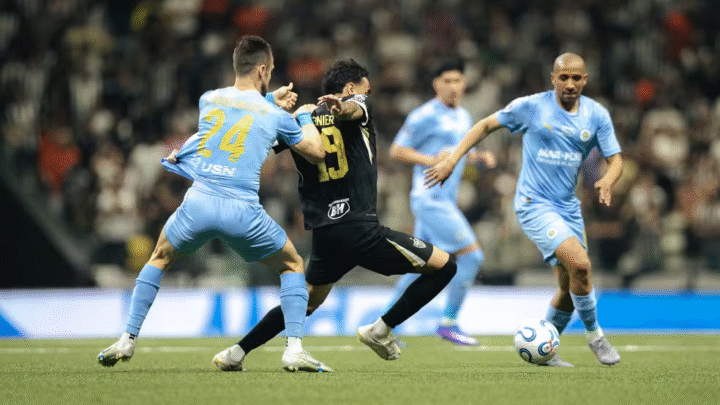 Atlético-MG abre 3 a 0 na semifinal da Sul-Americana, mas elenco adota tom de cautela