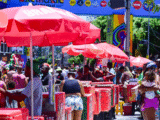 Inscrições para trabalhar como ambulante nas festas populares de Salvador terminam nesta quarta (21); saiba como participar - Foto: Jefferson Peixoto / Secom PMS
