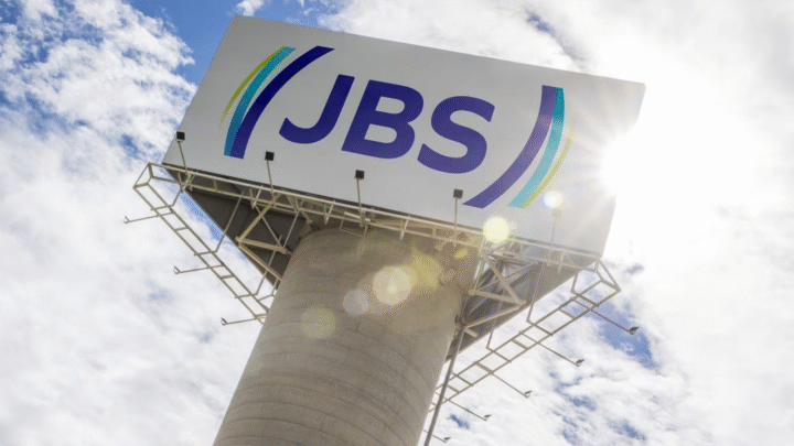 JBS lança programa de estágio 2027 com 46 vagas em 10 estados e no DF