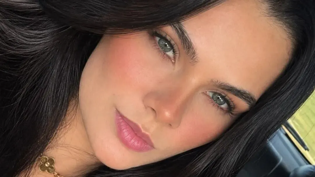 Natália Soares, ex-rainha da Festa do Peão, morre aos 26 anos em acidente de trânsito Natália Soares, ex-rainha da Festa do Peão, morre aos 26 anos em acidente de trânsito