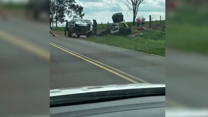 Grave acidente na Rodovia Vicinal em Piacatu deixa cinco mortos e feridos