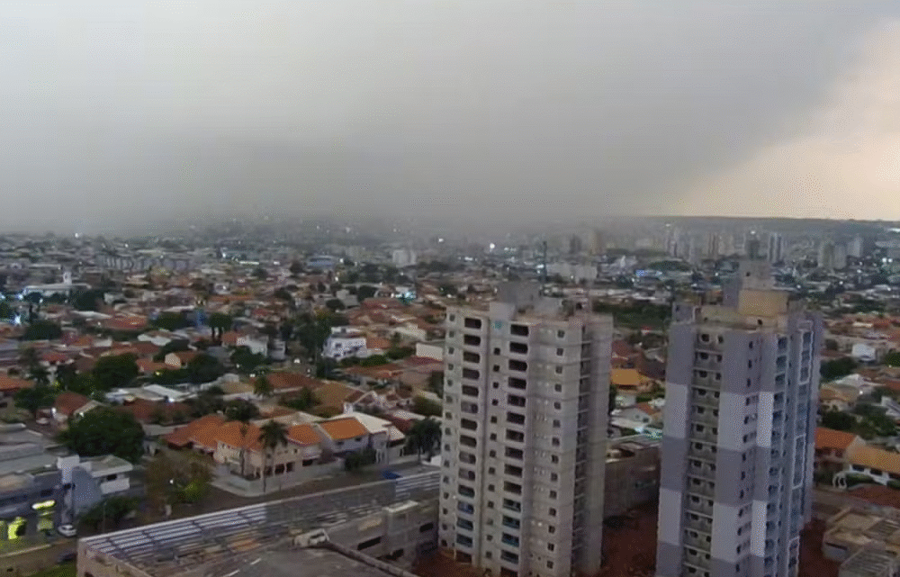 Inmet emite alerta laranja de tempestade para Campo Grande e mais 40 cidades de MS